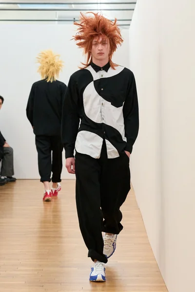 Look 33